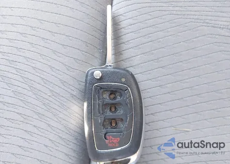 2015 Hyundai Santa Fe Sport 2.4L z USA, uszkodzony, nr VIN 5XYZUDLB3FG274909